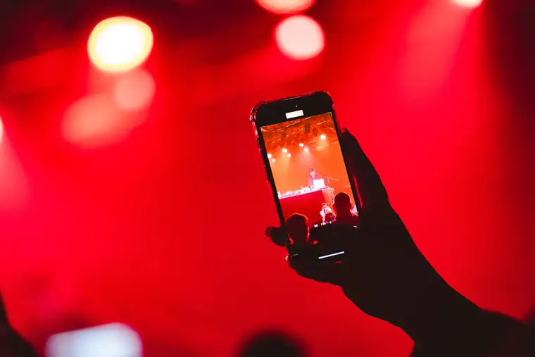 DJ Muggs — concert & performance photography in Berlin by Natalia Dymkowski (13)