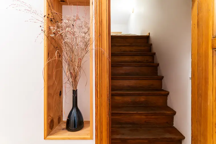 Mitte Refurbished Altbau — real estate & interior photography in Berlin by Natalia Dymkowski (2)